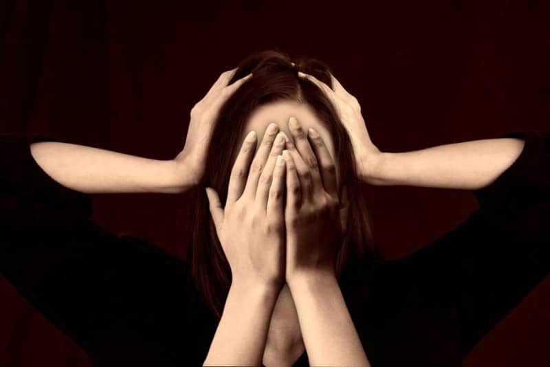 Lire la suite à propos de l’article migraines, formes particulières de maux de tête, les femmes touchées